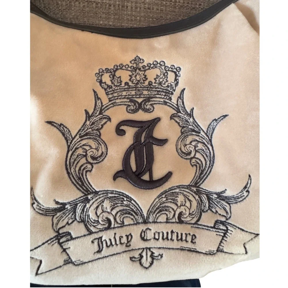 Juicy Couture Need More Juicy Cream Chocolate Hobo‎ Gothic JC Logo Heart Charm